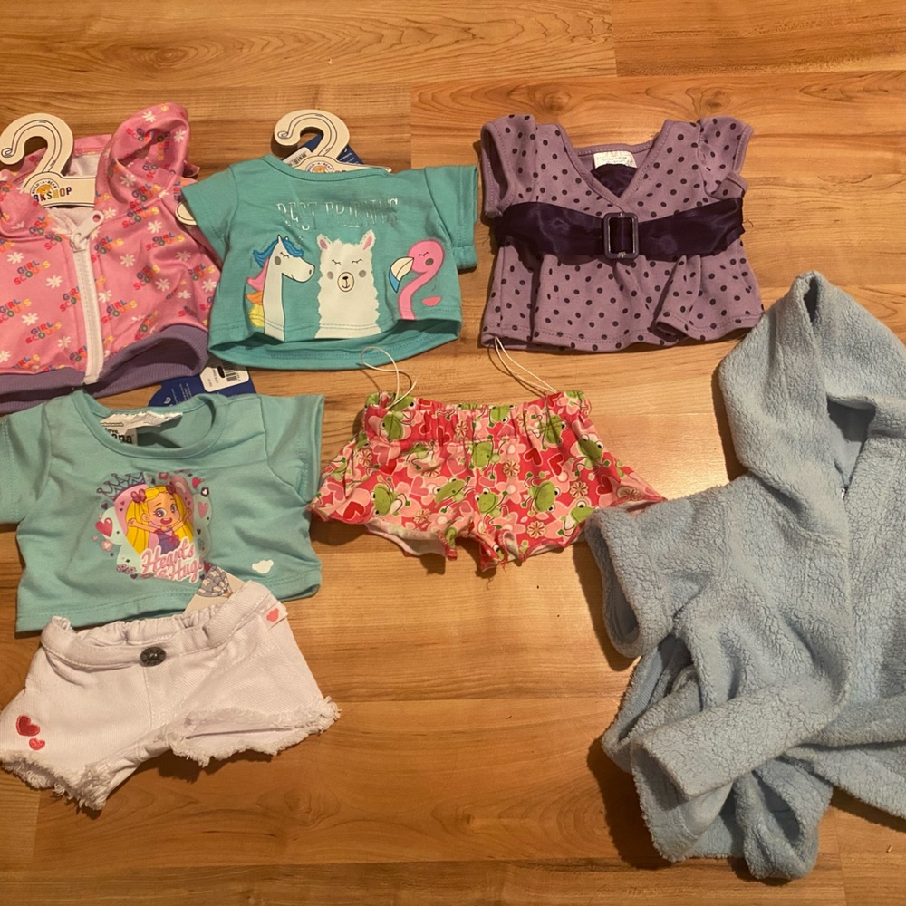 Lot of Build A bear Clothes!!!